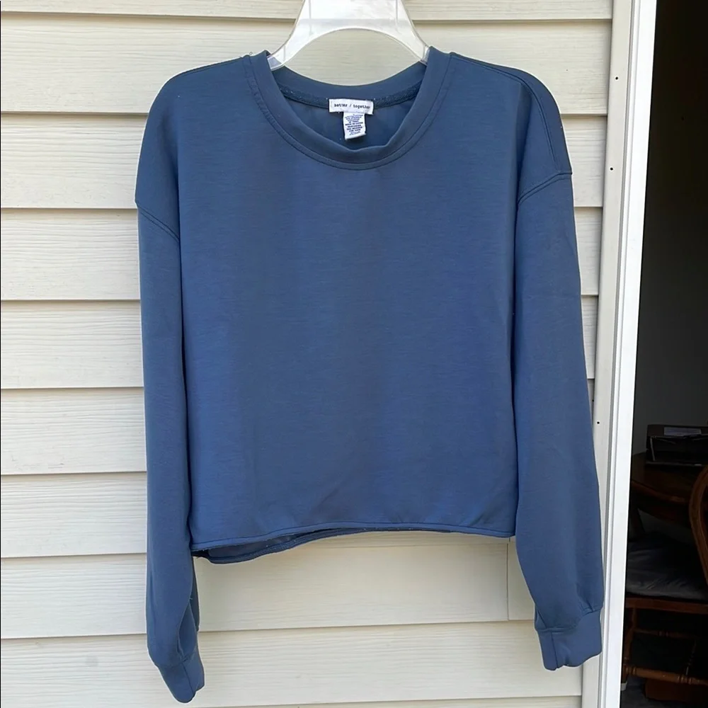 Comfort Colors Blue Boxy sweatshirt - Picture 1 of 3